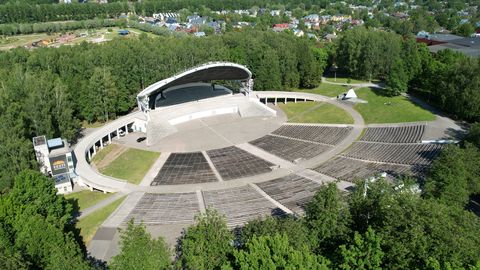 KERETÄIS MITTE MILLEGI EEST ⟩ Noortekamp peksis Tartu festiv