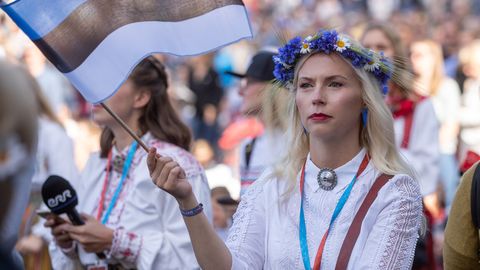 Небывалый ажиотаж: жители Эстонии активно скупают билеты на Праздник песни и танца