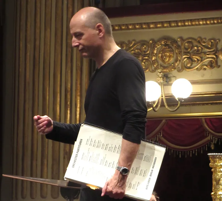 Paavo Järvi La Scalas.