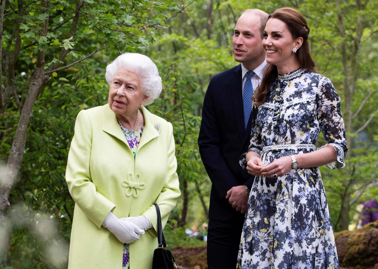Kuninganna Elizabeth II, prints William ja hertsoginna Kate Middleton.