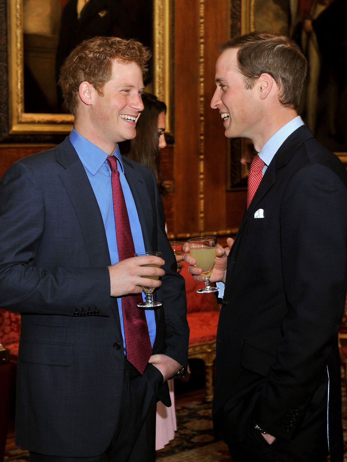 Vennad 2012. aastal - printsid Harry ja William.