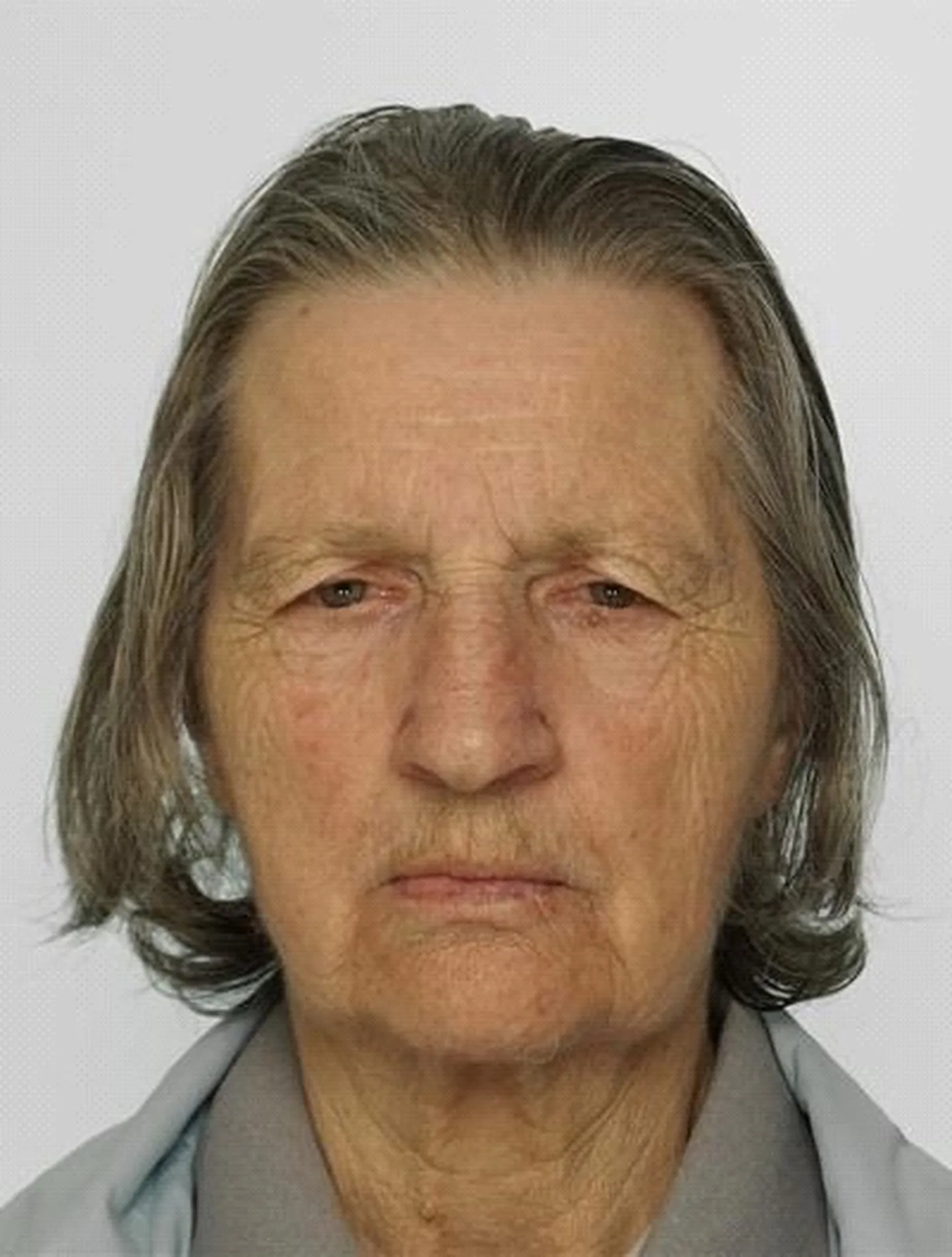 Пропавшая 82-летняя Айви.