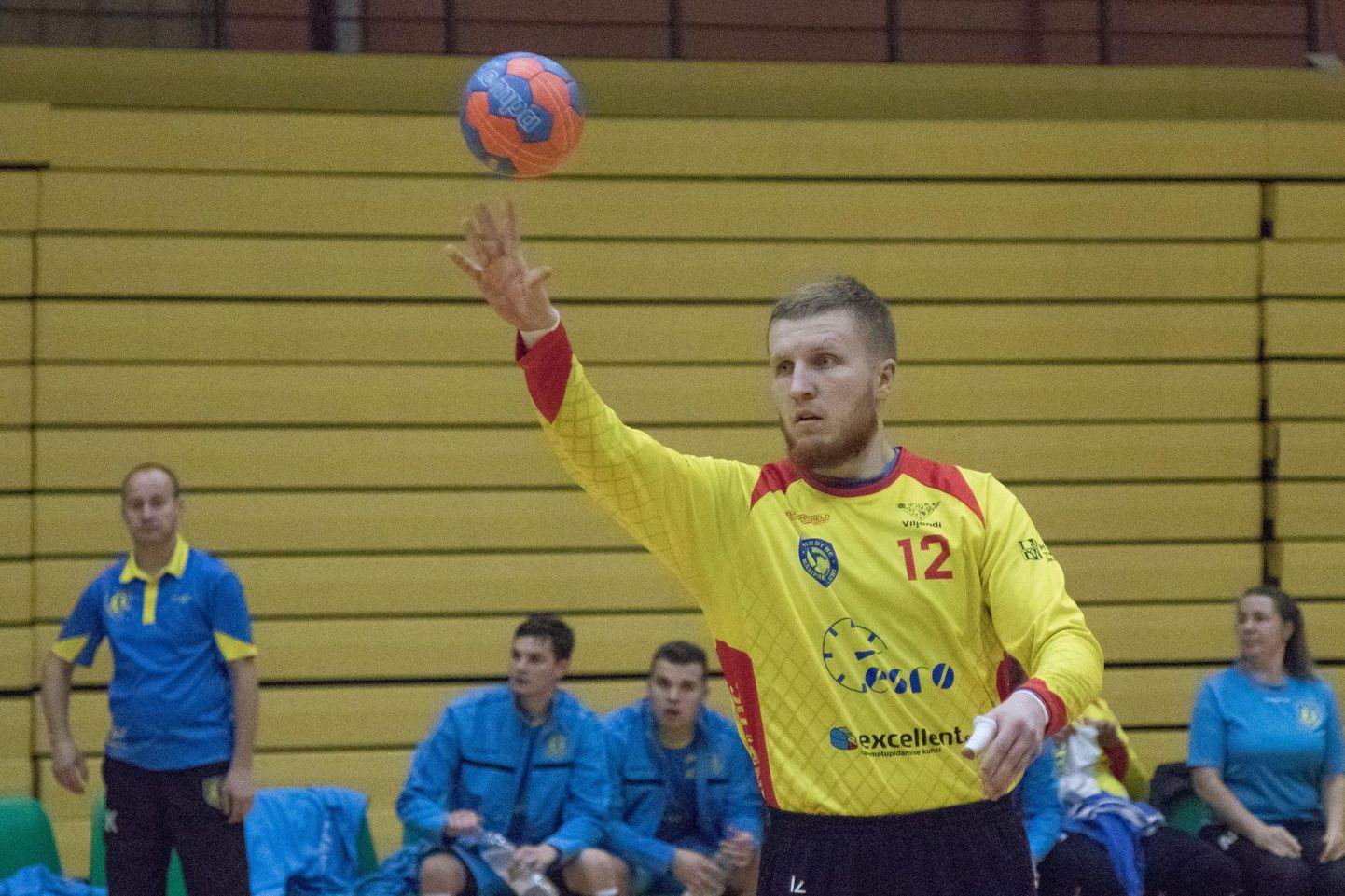 Endine Viljandi käsipalliklubi esiväravavaht Rasmus Ots alustas kahe nädala eest treeninguid Saksamaal Bergischeri HC juures. Uue klubiga seob 25-aastast mängumeest üks-pluss-üks-leping.