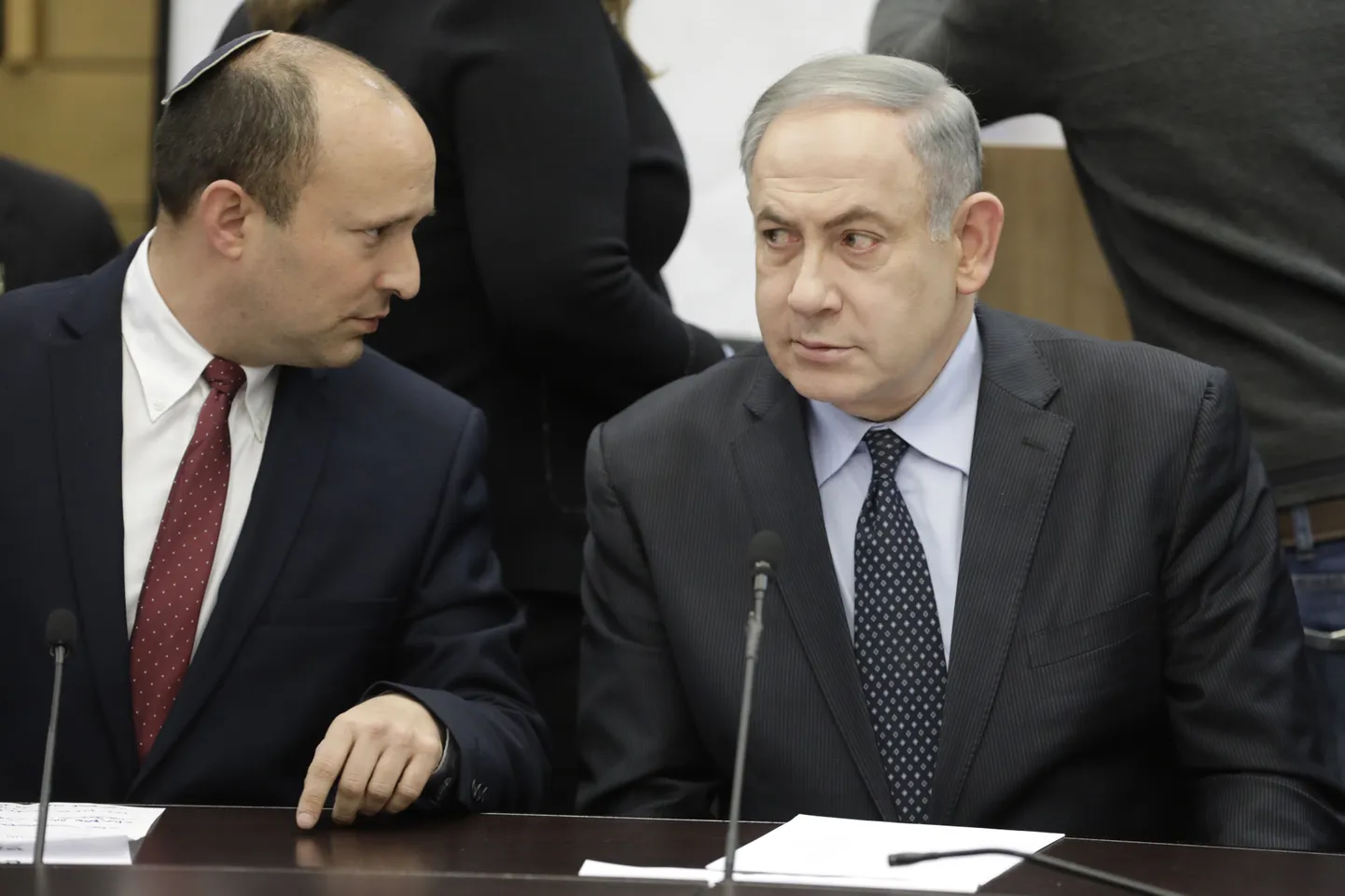 Iisraeli kaitseminister Naftali Bennett ja peaminister Benjamin Netanyahu.