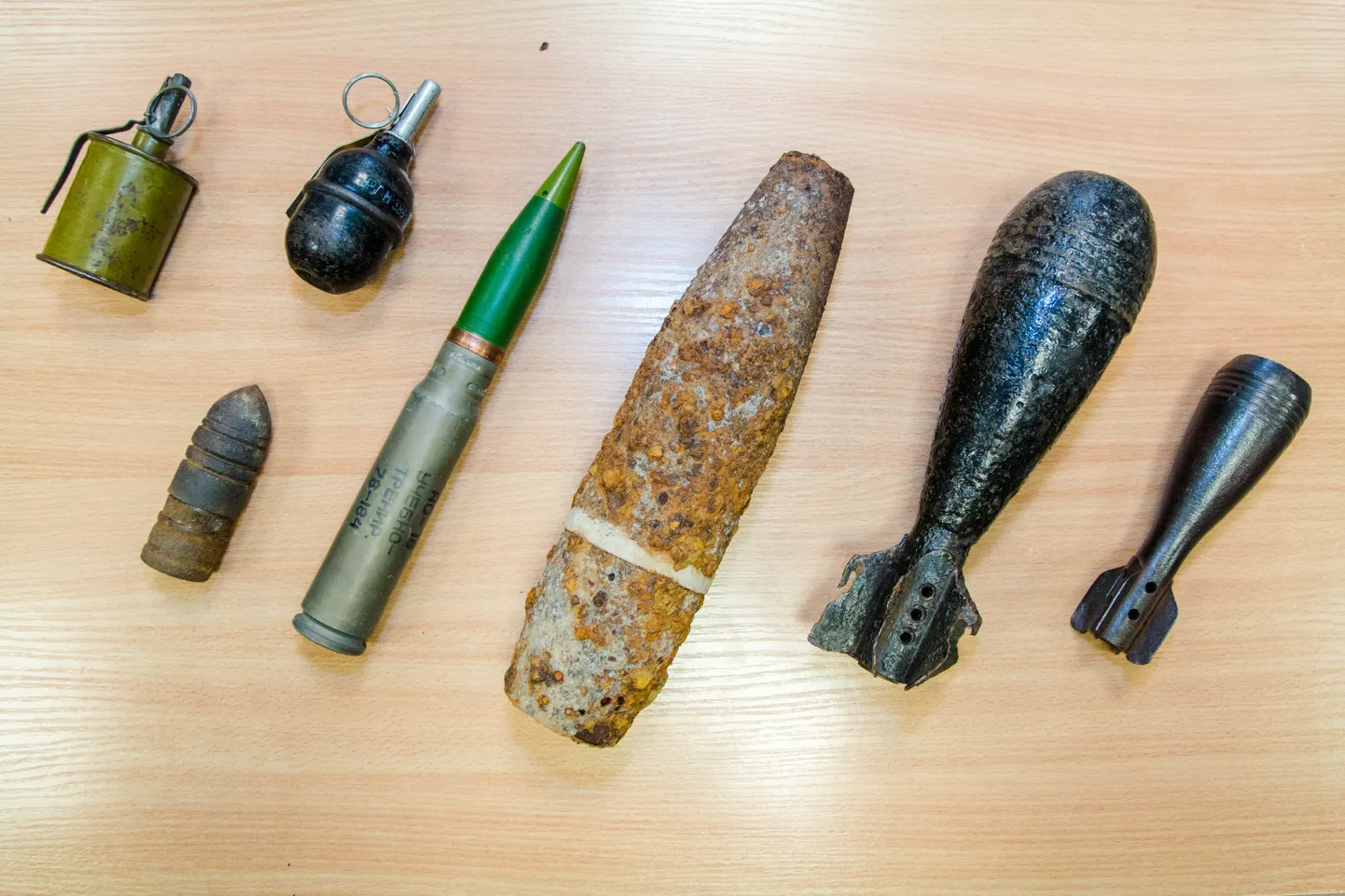 Lääne-Eesti Pommigrupp, pomm, mürsk, granaat.
