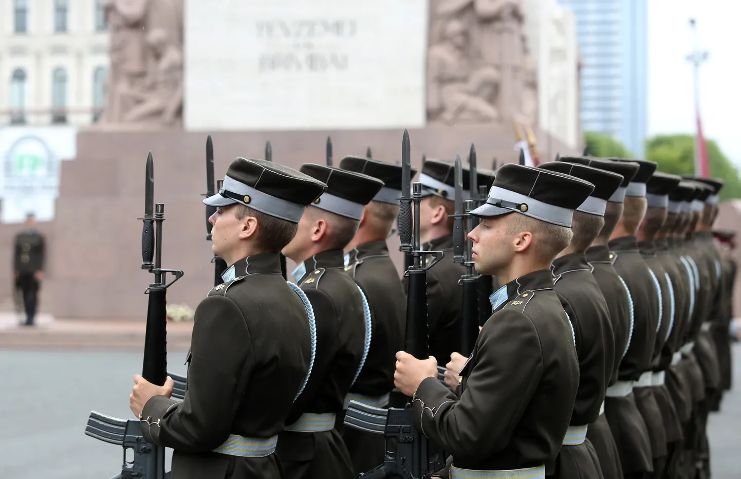 Nacionālo Bruņoto spēku karavīri. Ilustratīvs attēls