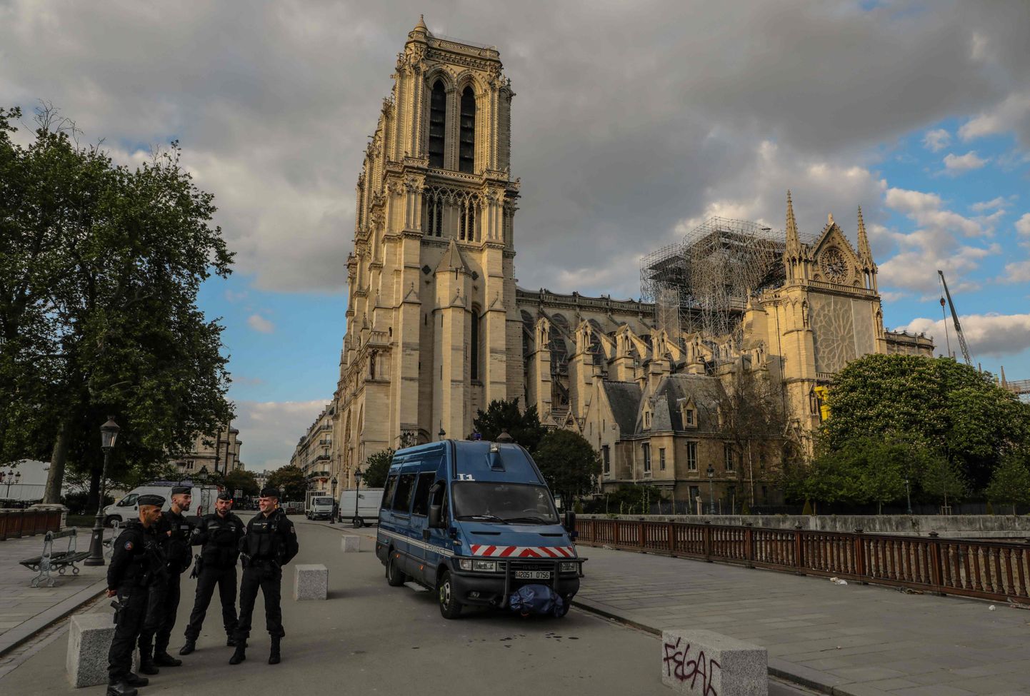 Notre-Dame-i katedraal Pariisis kaks nädalat pärast põlengut.