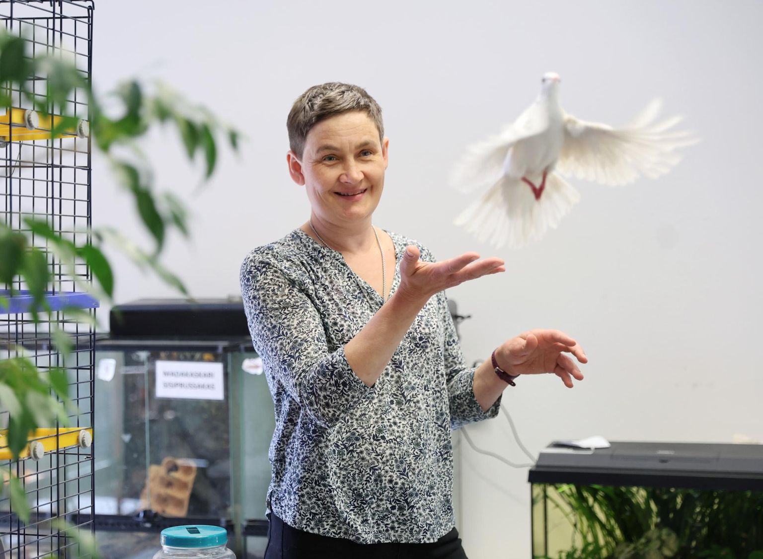 Tartu loodusmaja huvikooli õpetaja Aire Orula suur armastus on linnud ning oma suurimaks saavutuseks peab ta ornitoloogiaringi taaskäivitamist ja hoidmist.