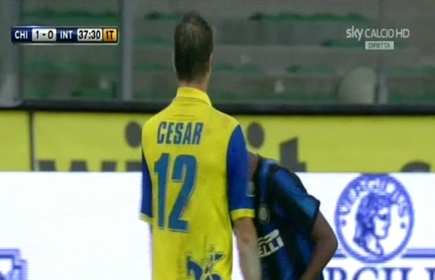 This frame grab taken provide by Sky Calcio soccer channel shows Inter Milan's Samuel Eto'o, right, headbutting Chievo Verona defender Bostjan Cesar during their Serie A soccer match, in Verona, Sunday, Nov. 21, 2010. (AP Photo/Courtesy of Sky Calcio soccer, ho) EDITORIAL USE ONLY, NO SALES, MANDATORY CREDIT, TV OUT, PICTURE MUST BE USED IN ITS ENTIRETY / SCANPIX Code: 436