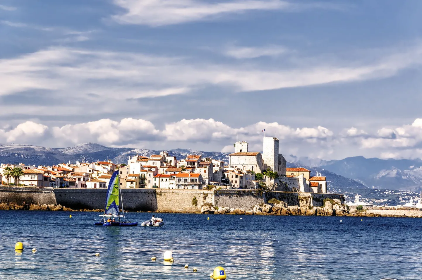 Vaade Antibes'ile.