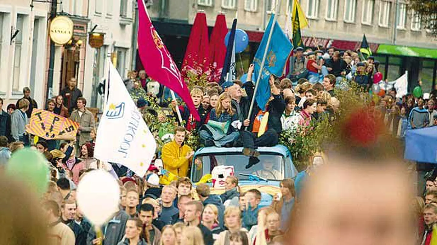 Kaseokstega ehitud masin esindab Estonian Business Schooli
