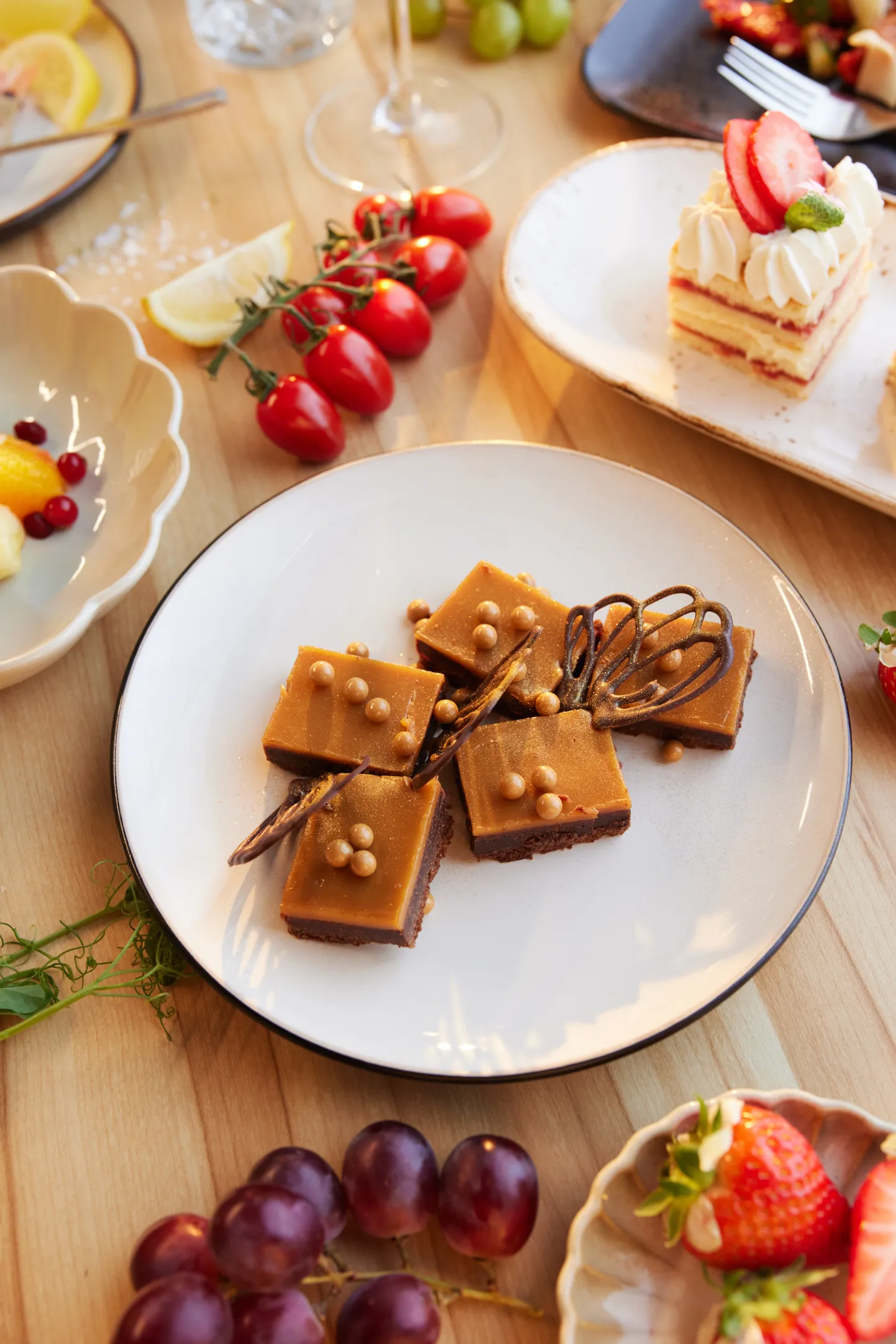 Uuendatud Delight Buffet.