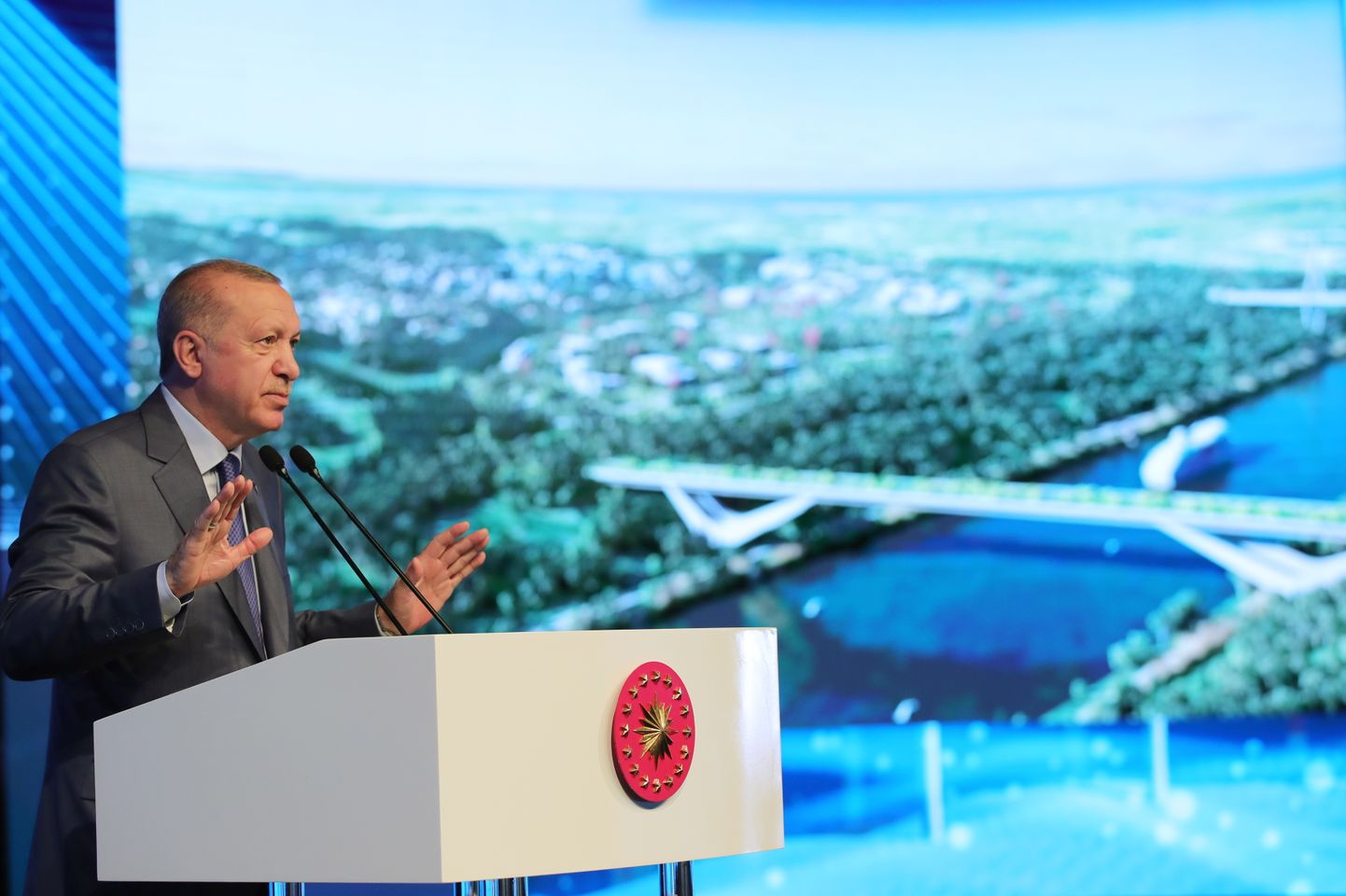 Türgi president Recep Tayyip Erdoğan Istanbuli kanali ehitustööde avamise tseremoonial.