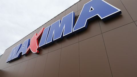FOTOD ⟩ «18 kimpu, hea saak!» Tartlane leidis kaupluse juurest prügikastist hulga korralikke lilli