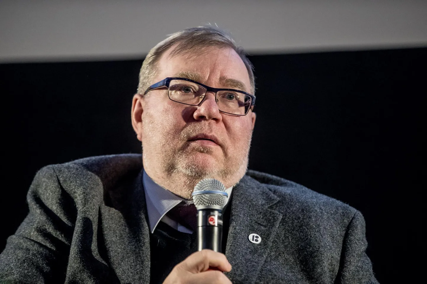 Mart Laar