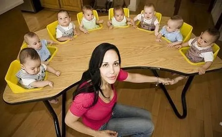 Natalie Suleman ja tema kaheksa last