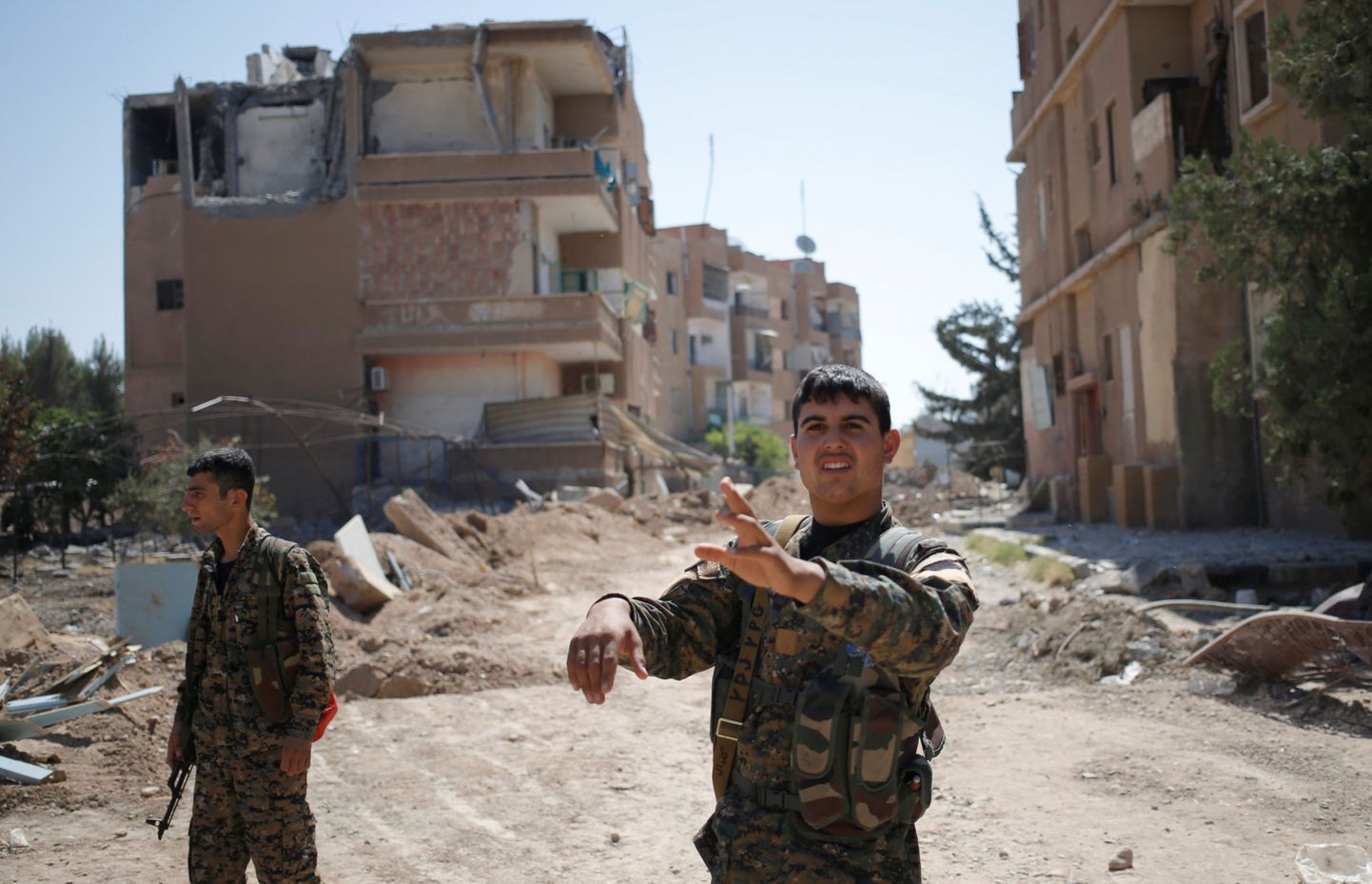 Kurdivõitlejad Raqqas.
