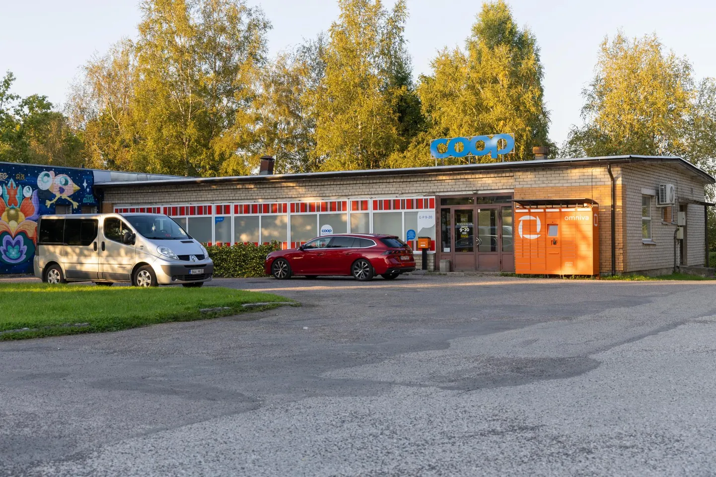 Viljandi Tarbijate Ühistu peab nüüd Ramsi poe maja lammutama, ehitama uue, jätkama seal poepidamist ning siis saab ta kinnistu endale osta.