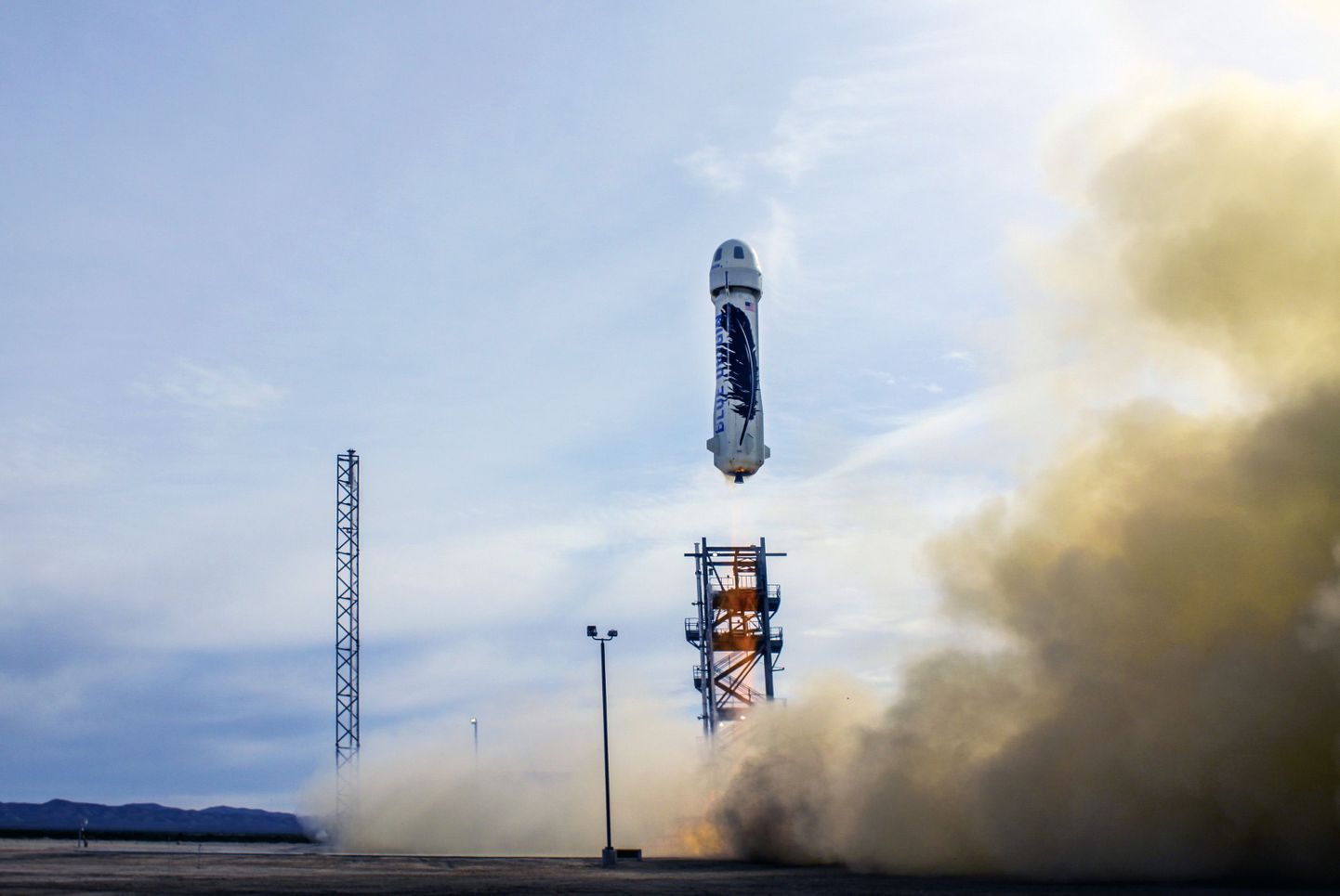 Один из запусков ракеты компании Blue Origin.