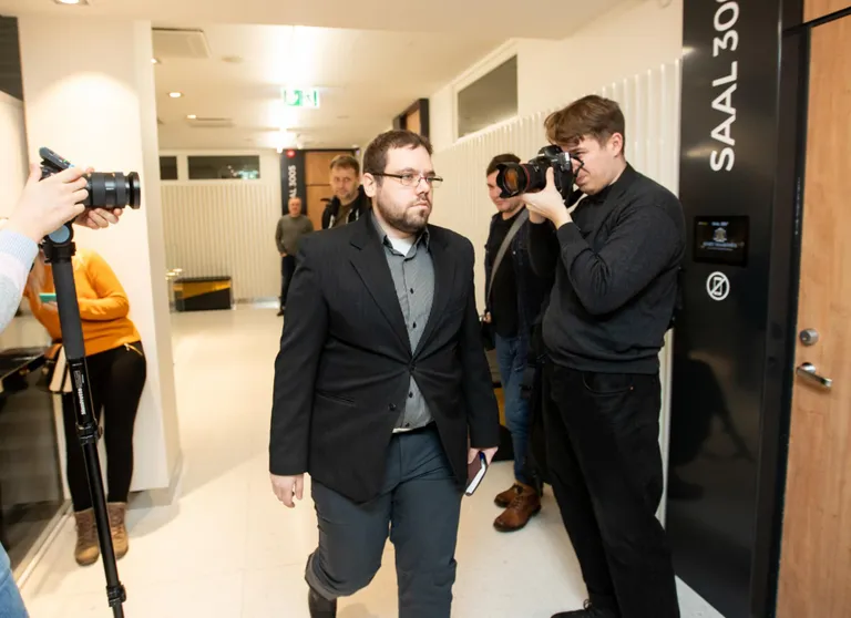Raivo Rätte ehk Kõmmari tapnud Karel Šmutov kohtus.