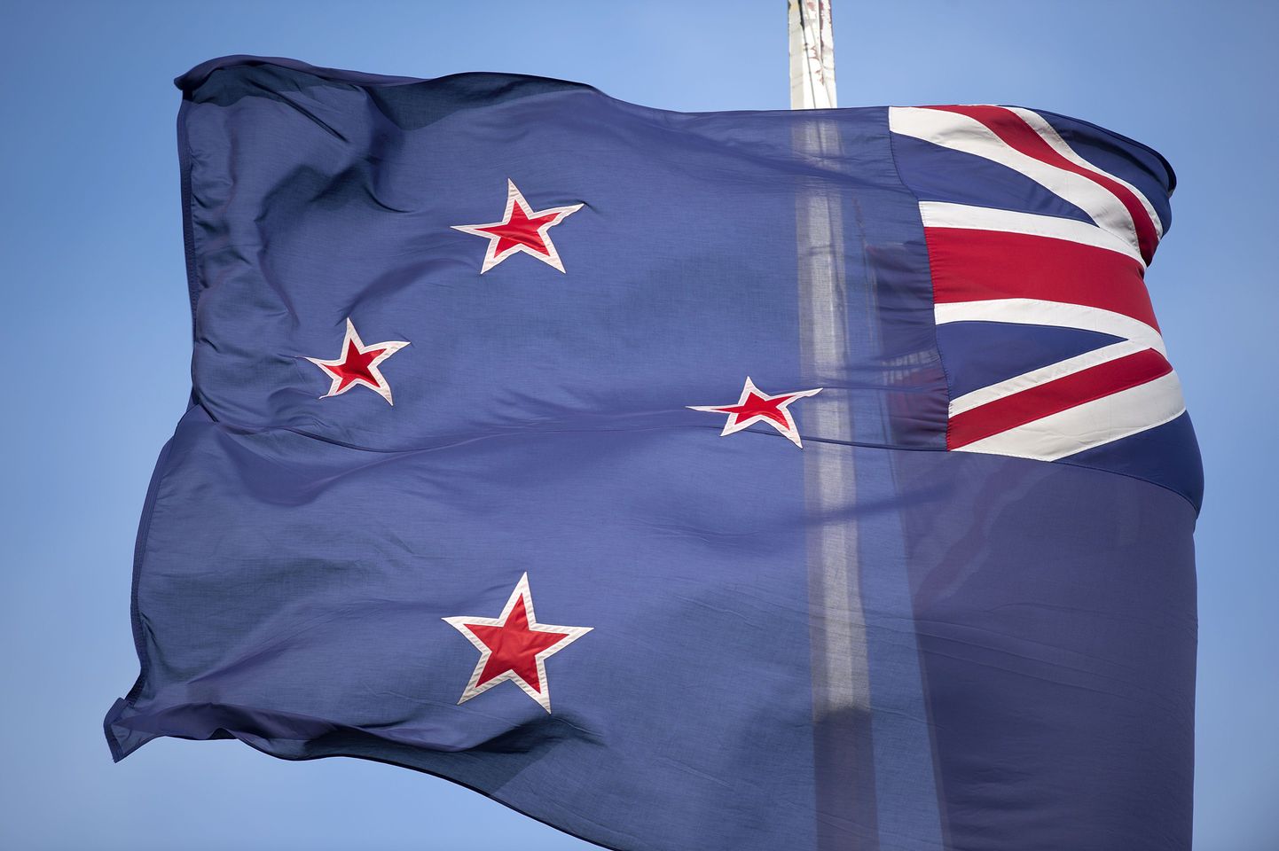 Uus-Meremaa lipp
