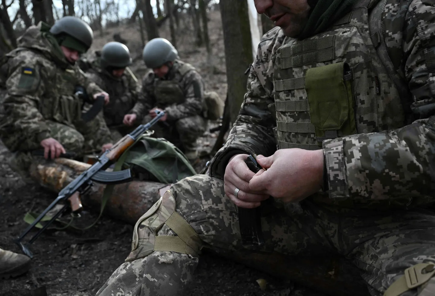 Ukraina sõdurid Donetski oblastis.