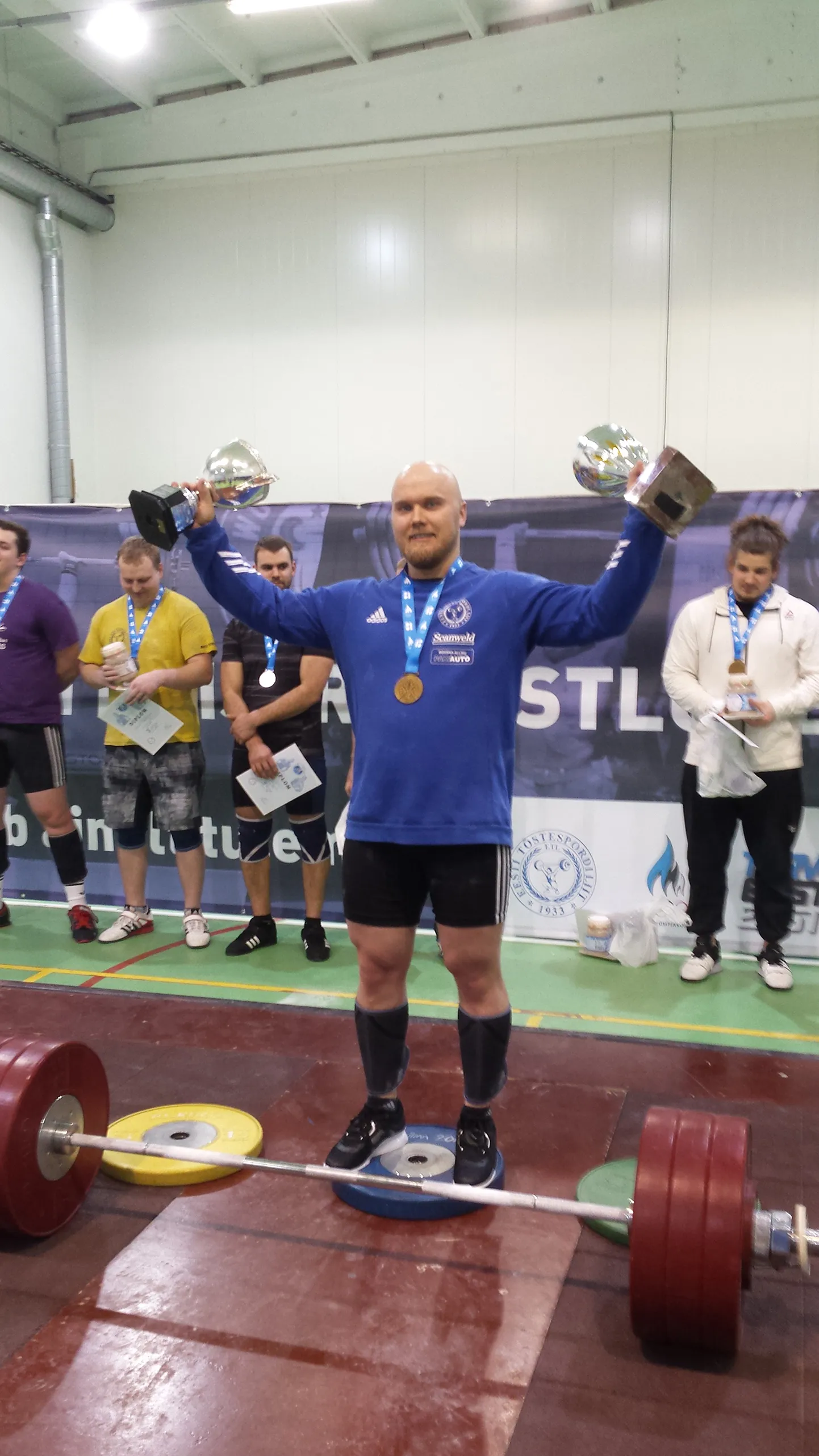 Võidkuas Leho Pent naasis vigastuspausilt tõstepõrandale.