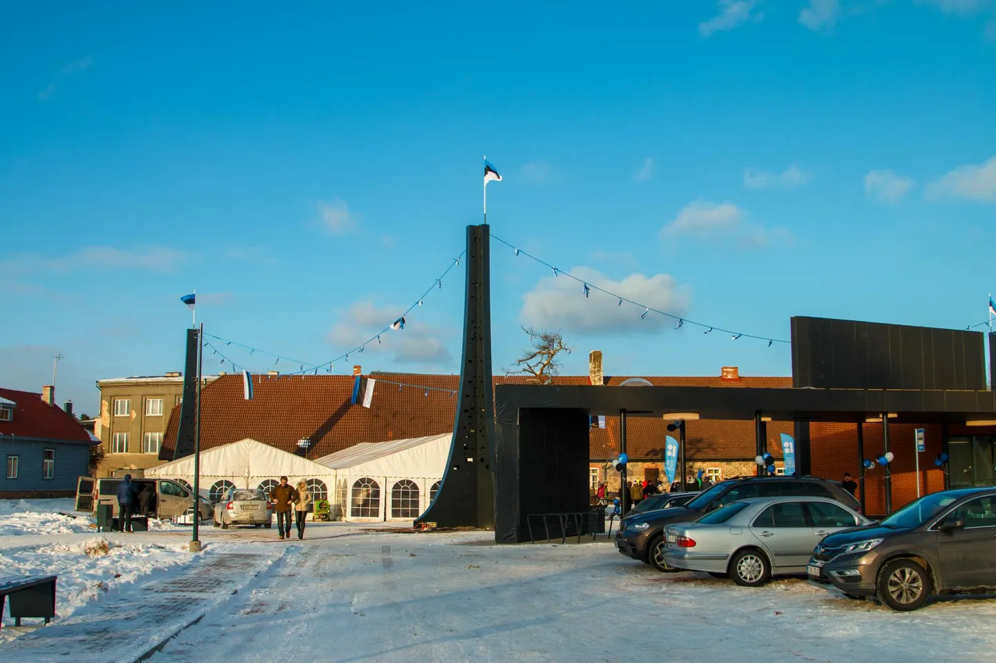 Vabaõhu kontserdihall pannakse püsti Tõrva keskväljakule.