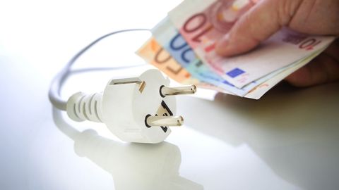 Sirdsmiers par izdevīgu cenu. Kā vairs nepārmaksāt par elektrību?