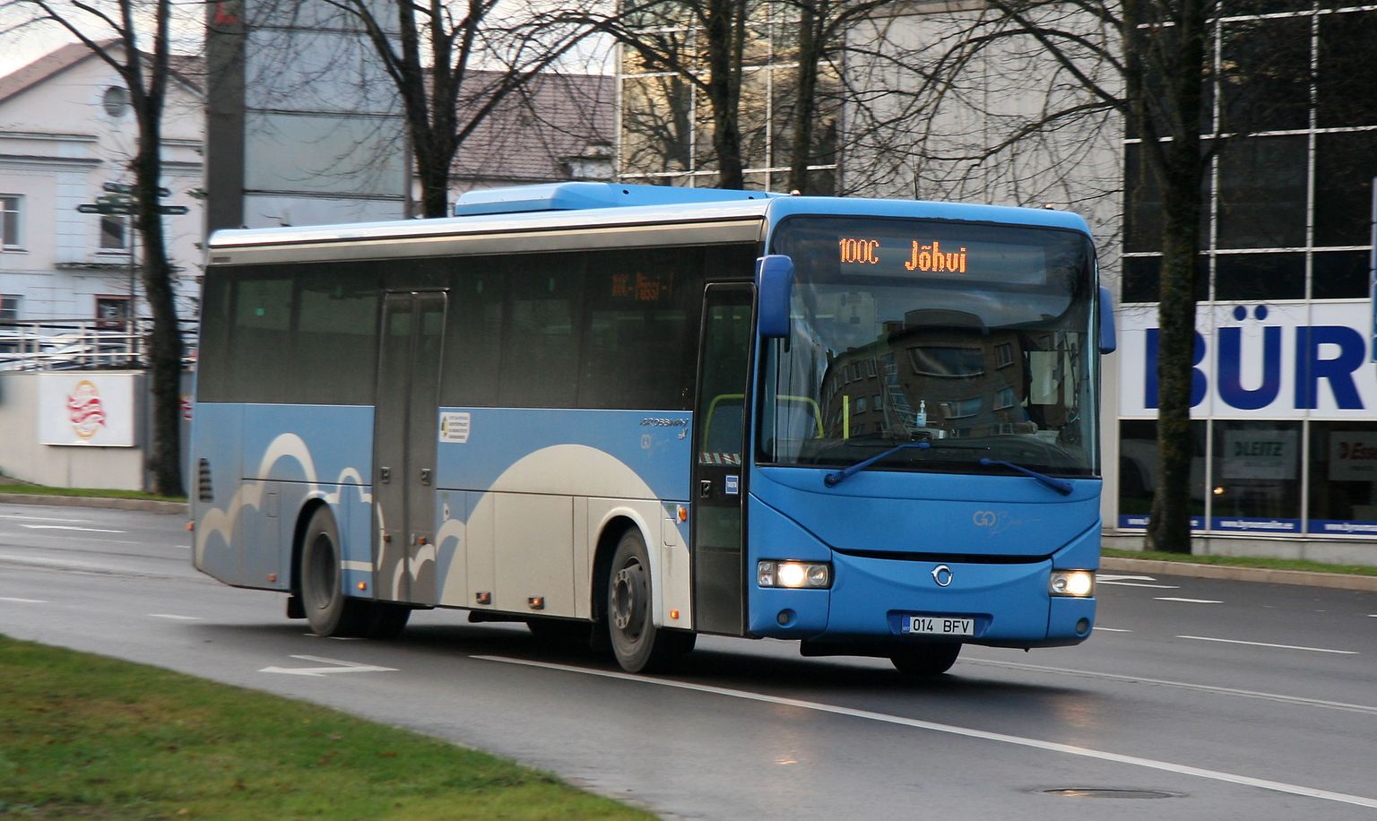 Если сейчас добраться из Кивиыли до Йыхви можно только на некоторых автобусах, то начиная с декабря туда будут следовать практически все автобусы.