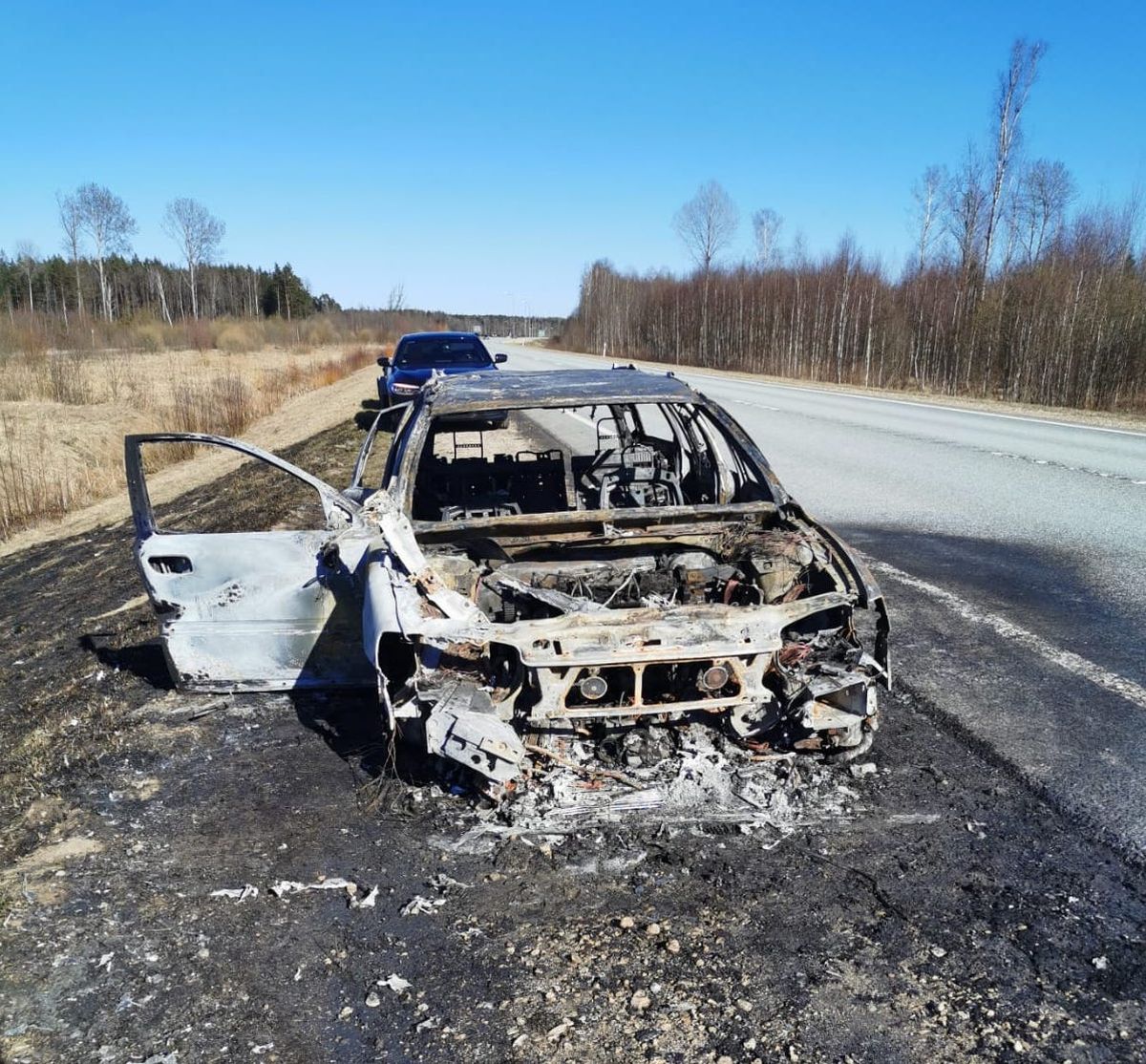 Сгоревший Volvo V70