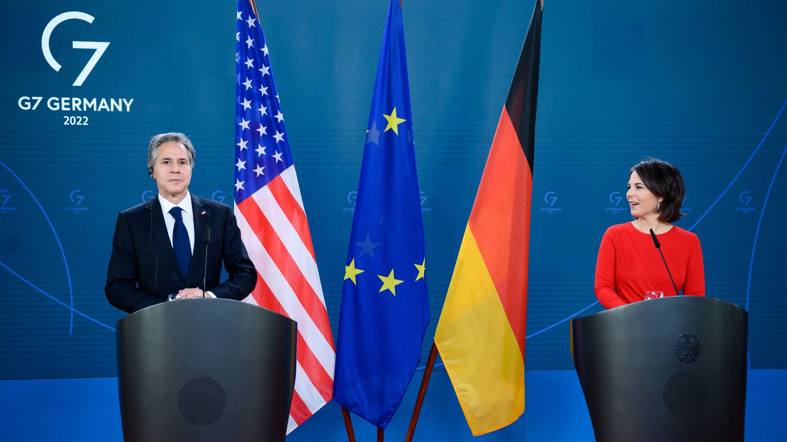 Глава госдепартамента США Энтони Блинкен и министр иностранных дел ФРГ Анналена Бербок