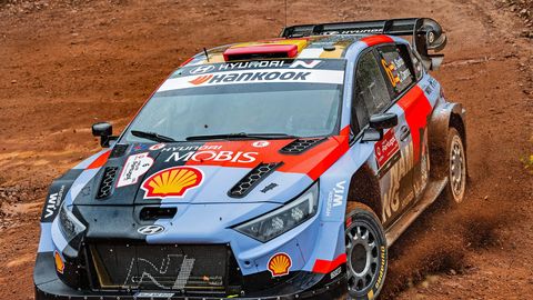 Hyundai ralliäss tegi hooaja viimase etapi eel ootamatu valiku
