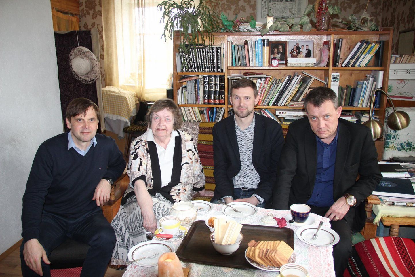 Ailit käisid juubeli puhul õnnitlemas vallavanem Kalev Laul ja volinikud Jaanus  Raidal ning Aivar Nigol.