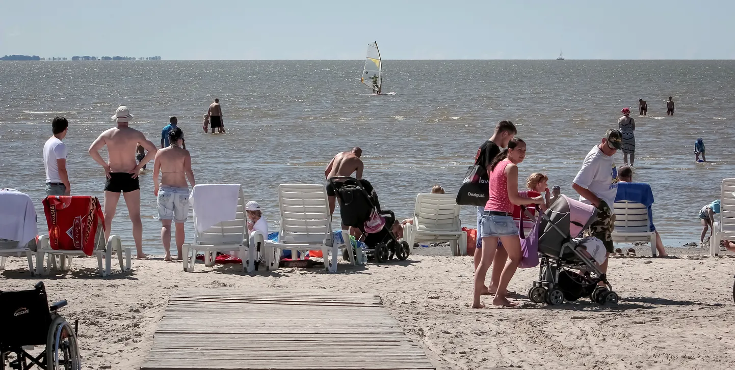 Purjelaud Pärnu rannas. Foto on illustratiivne ja ei ole vahejuhtumiga seotud.
