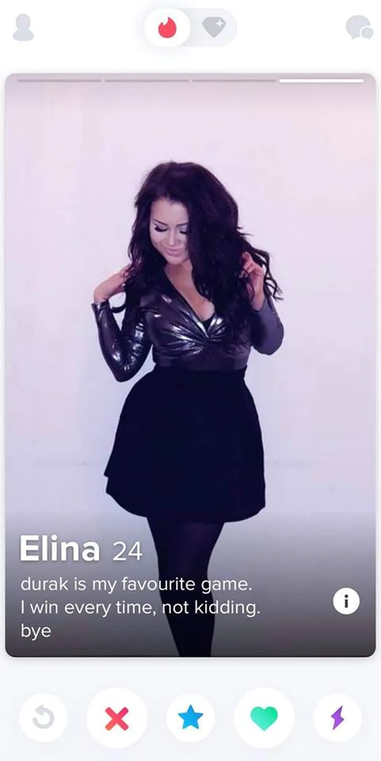 Elina Born Tinderis