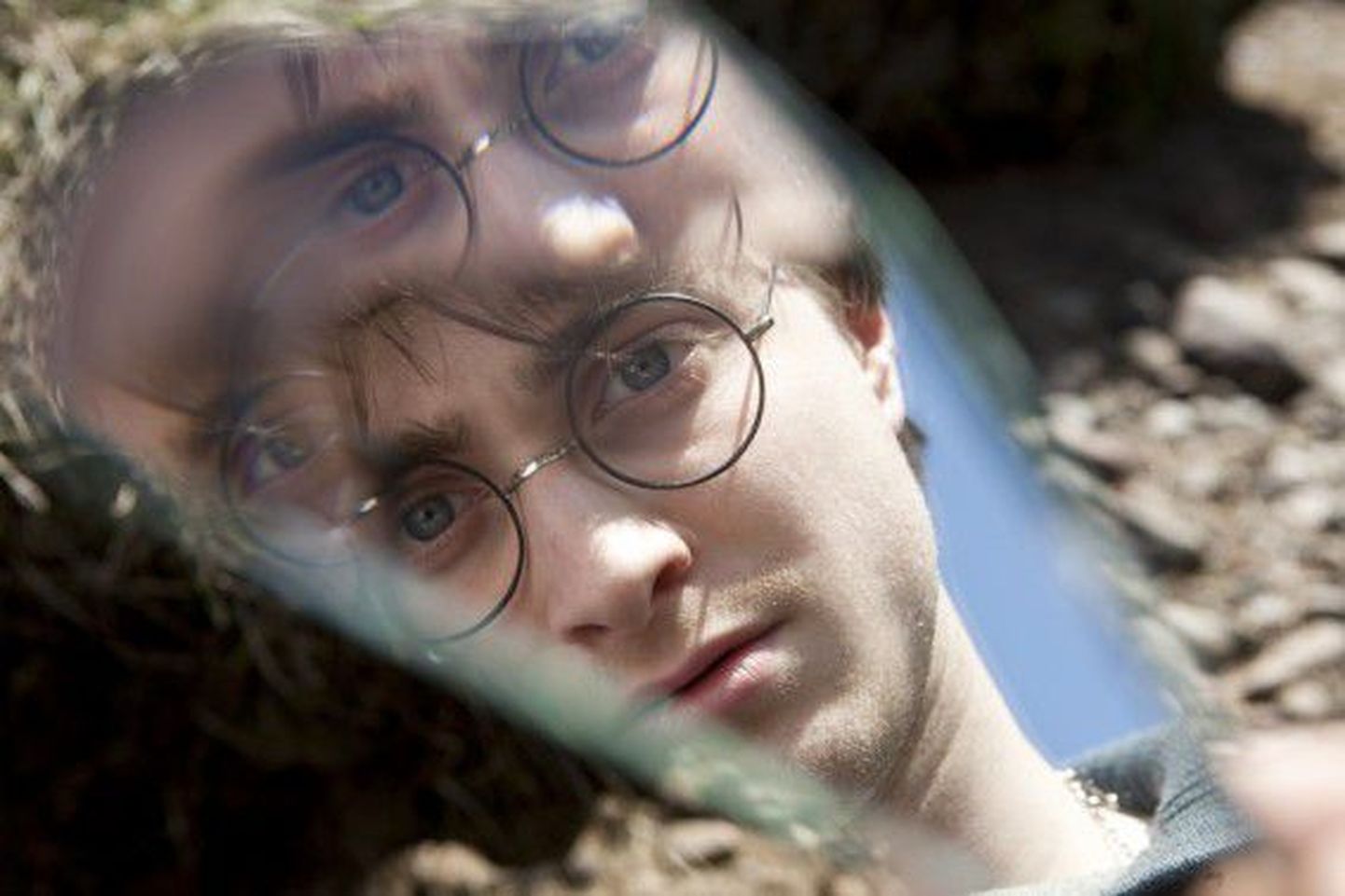 "Just filmi" juhatab sisse Harry Potteri saaga seitsmenda loo “Harry Potter ja surma vägised” esimene osa.