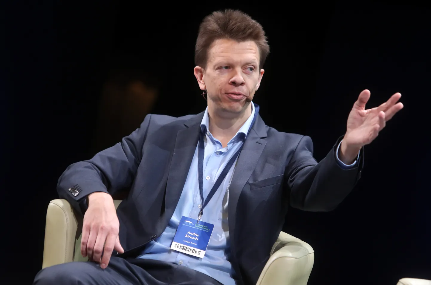 Latvijas Bankas Starptautisko attiecību un komunikācijas pārvaldes padomnieks Andris Strazds piedalās konferencē "22.gadsimta maksājumi: šodiena veido nākotni" VEF kultūras pilī.