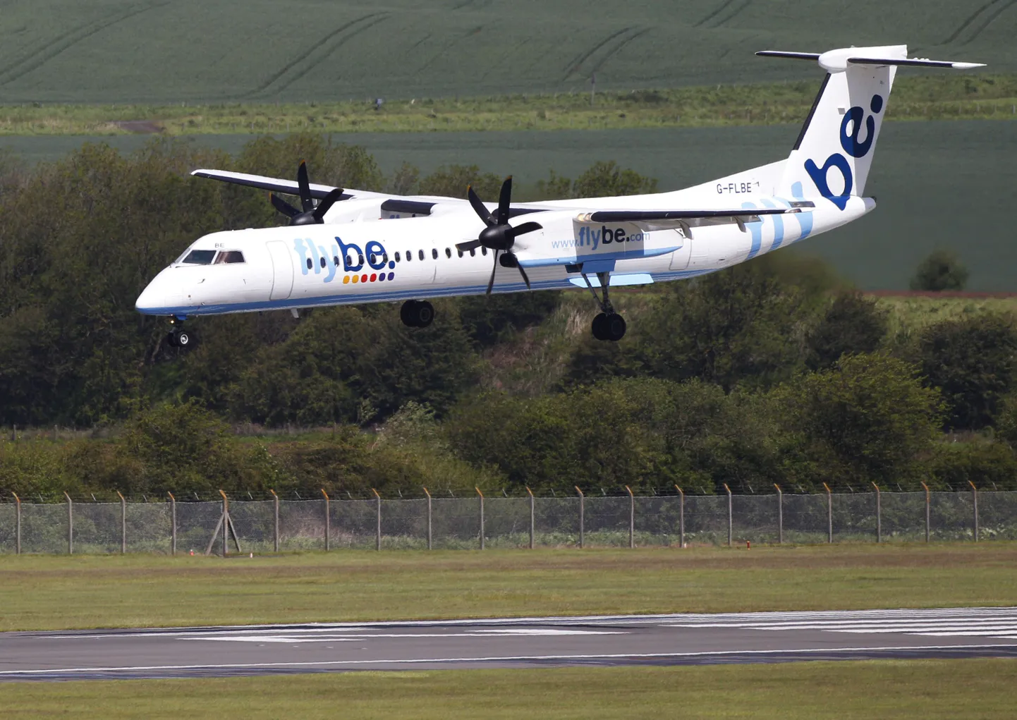 Aastatel 2012-2013 kaotas Flybe 490 töökohta.