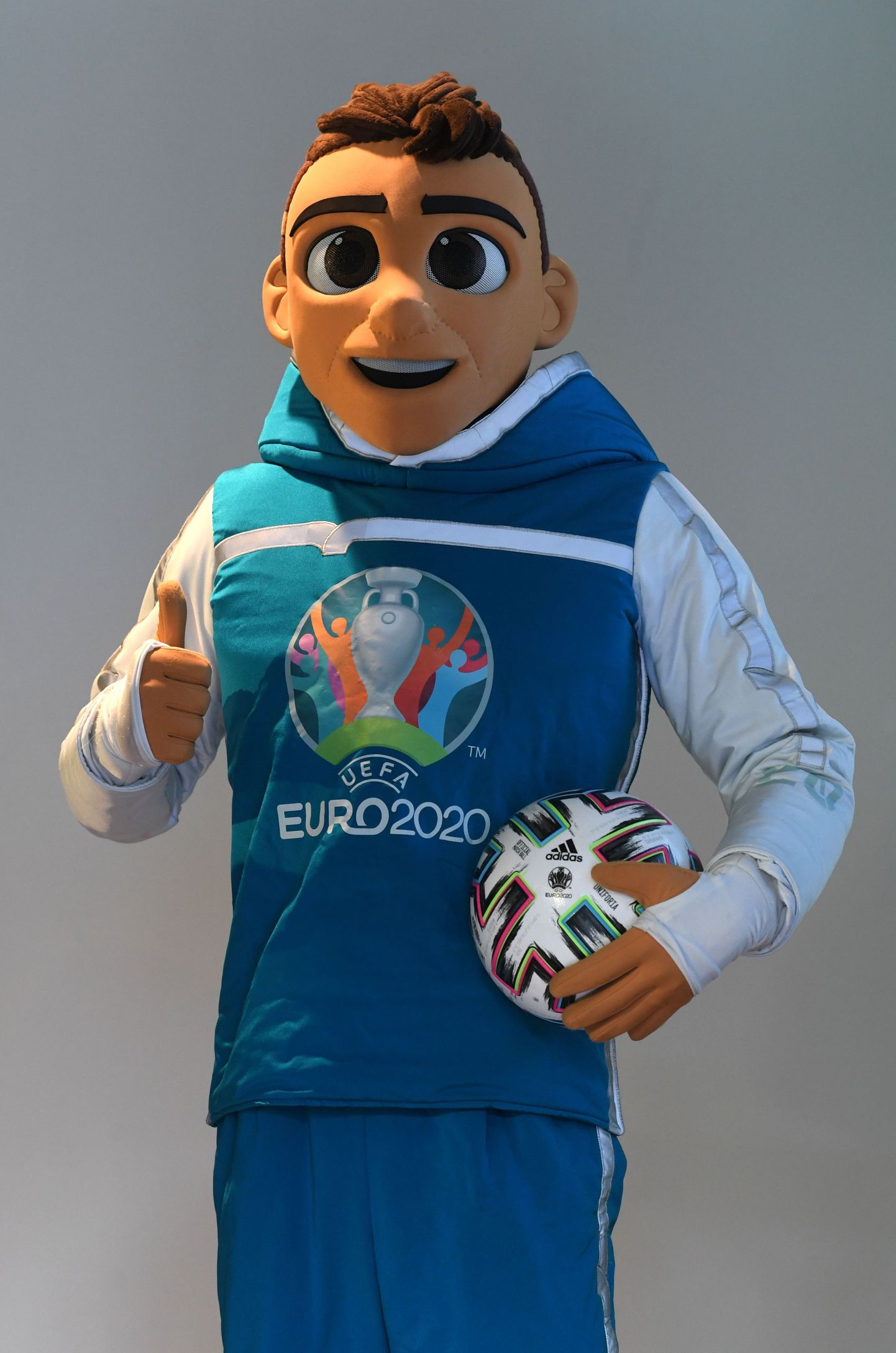 "Euro 2020" turnīra talismans.