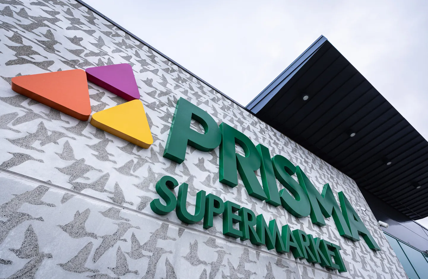 Prisma Supermarket Tiskres. Pilt on illustreeriv.