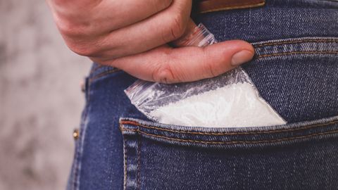 Tirgot amfetamīnu, zagt velosipēdus un aizbēgt uz Luksemburgu. Vai tas 