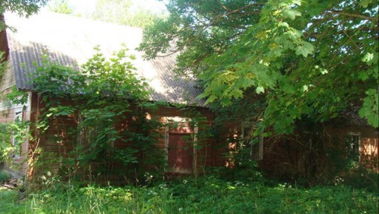 Vecā robežsargu māja Pededzes pagasta Zabolovā 