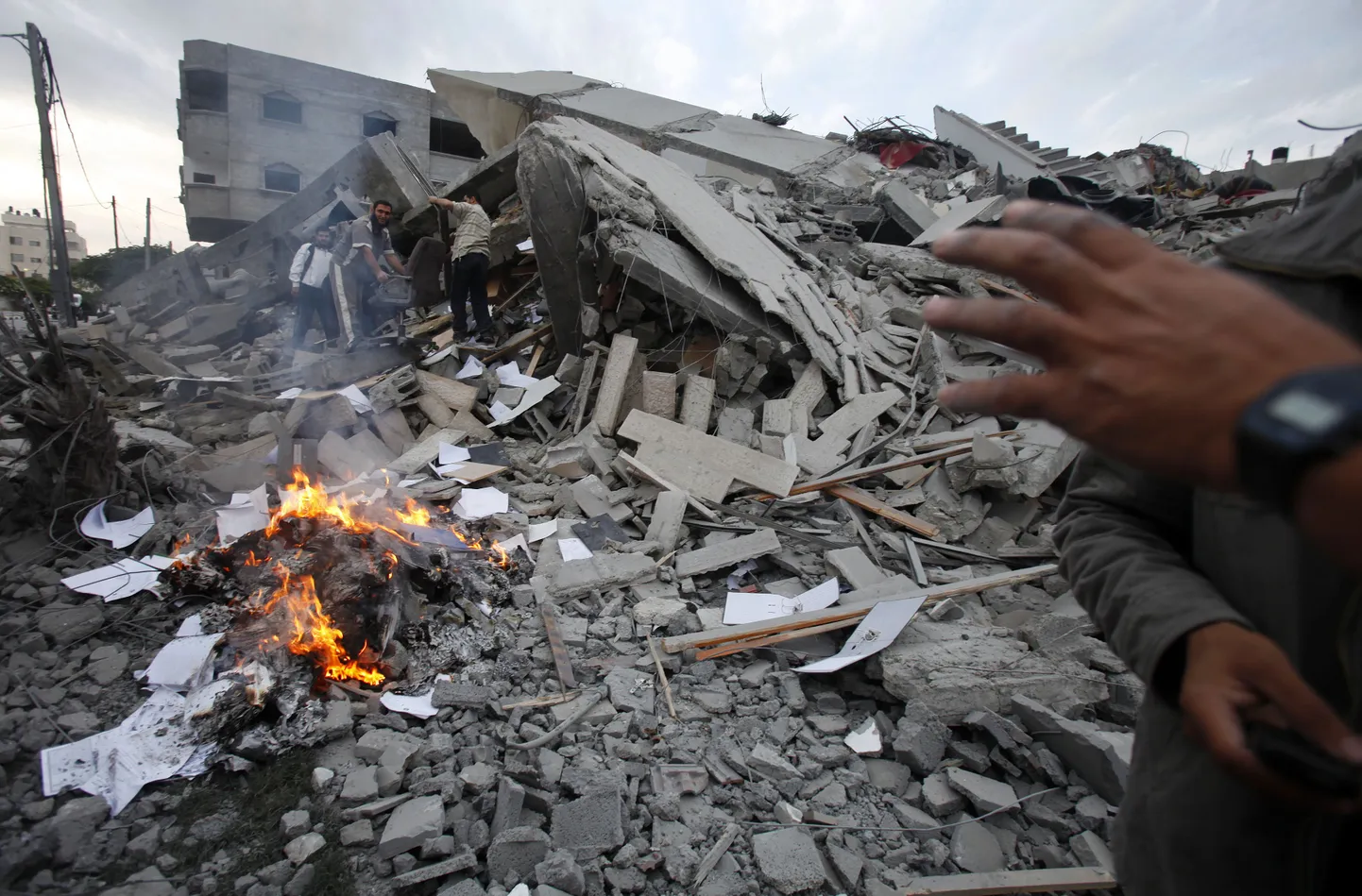 Gaza City pärast Israeli öiseid õhurünnakuid.