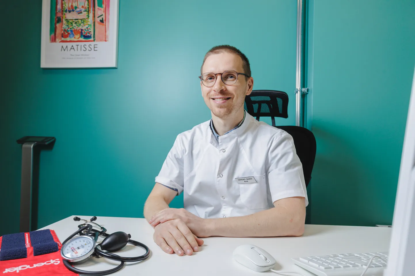 Dr Sergey Saadi.