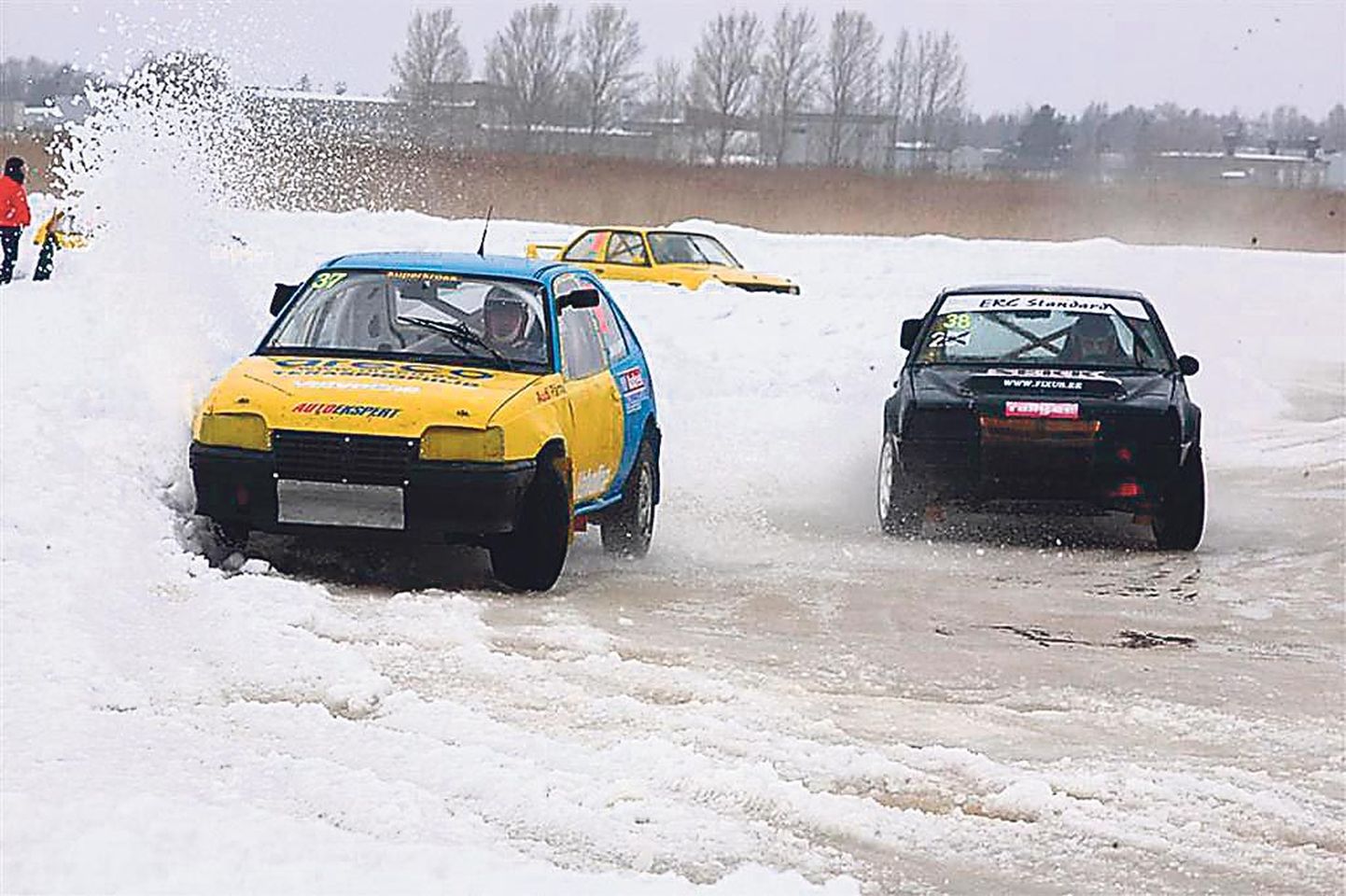 Opel Astrat taltsutav Pärnu võidusõitja Vahur Kupper on kodusel jäärajal üks esikohapretendente.