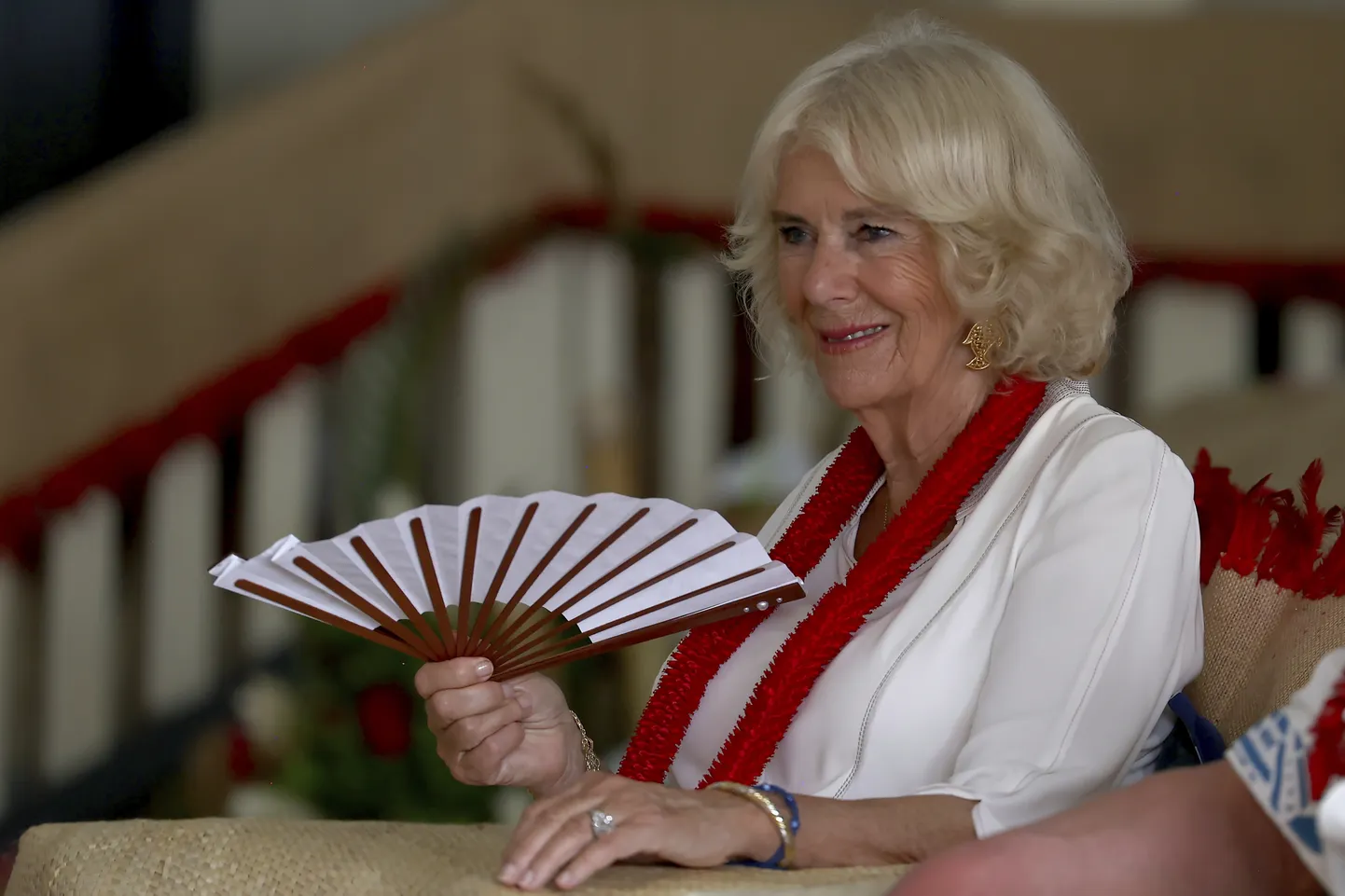Briti kuninganna Camilla eile Samoal, kus ta viibib abikaasa kuningas Charles III-ga visiidil.