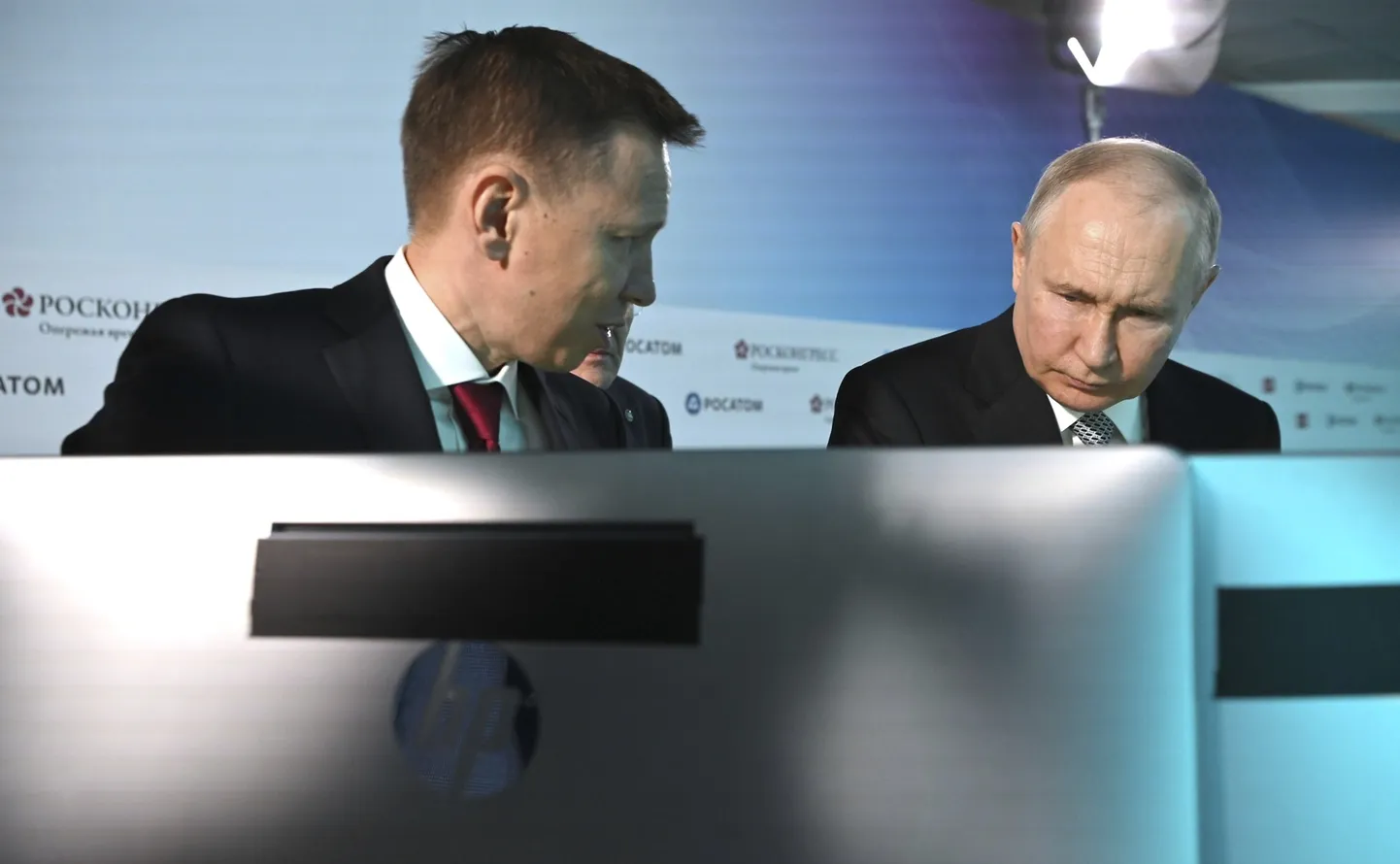 Диктатор Владимир Путин