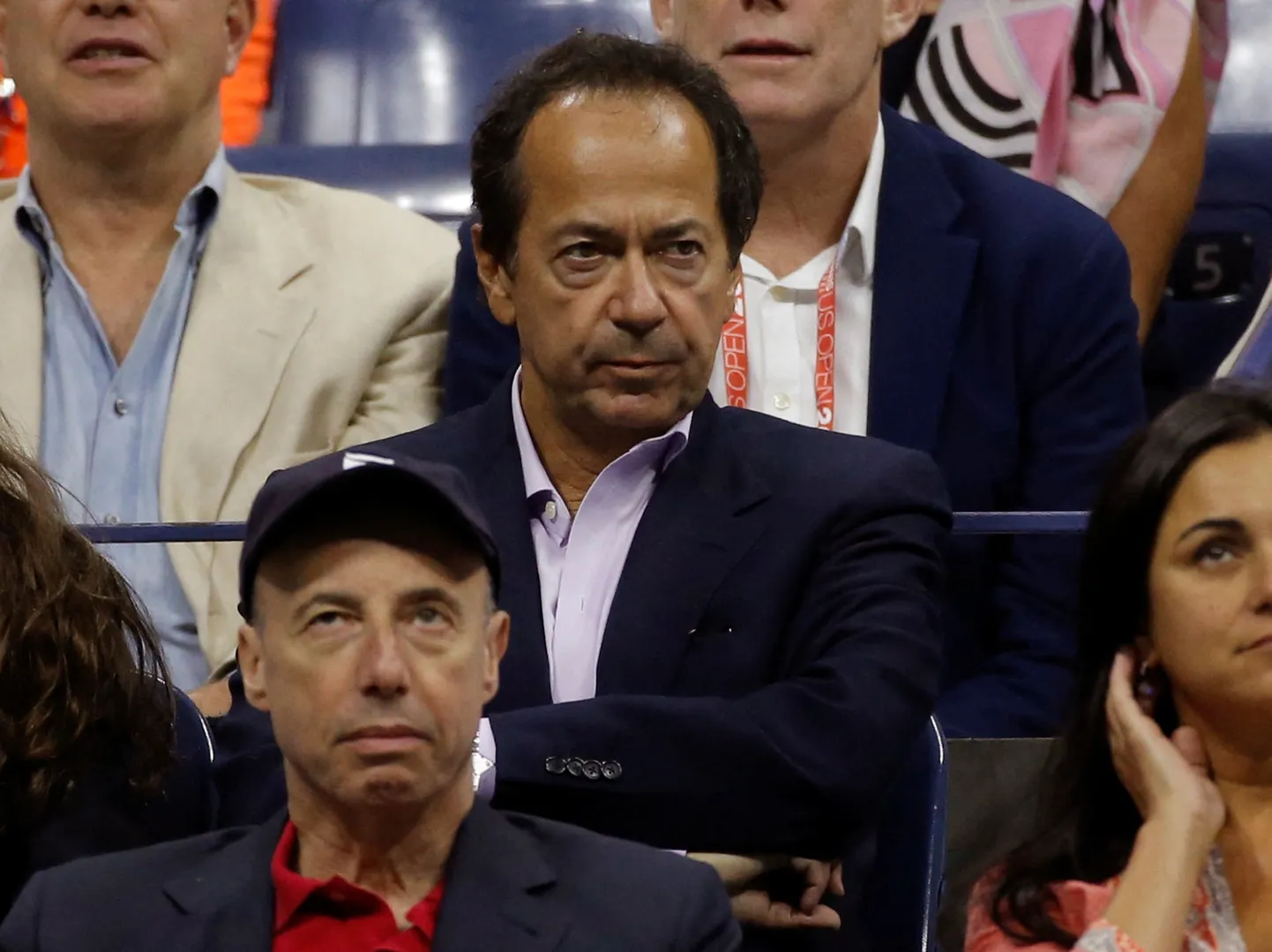 USA fondijuht John Paulson lahutab, kuid on kantinud vara kõrvale