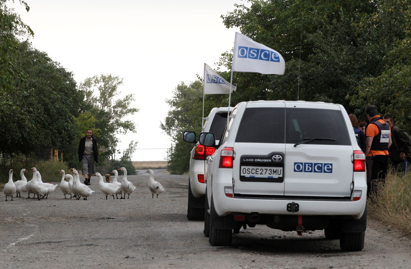 Euroopa Julgeoleku- ja Koostööorganisatsiooni (OSCE) vaatlejad Donetskis 2019. aastal.